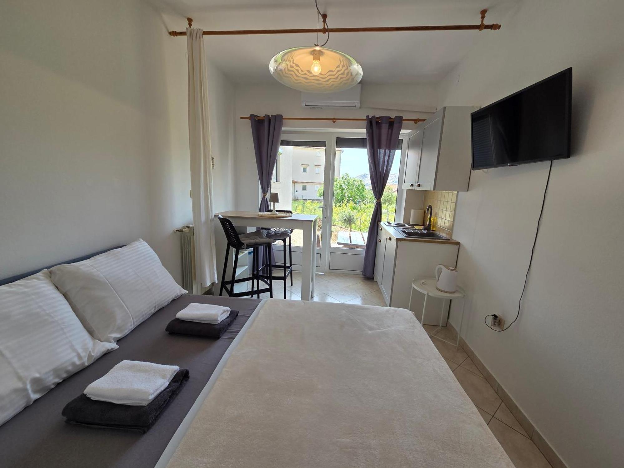 Apartments Leticia I 巴斯卡 外观 照片