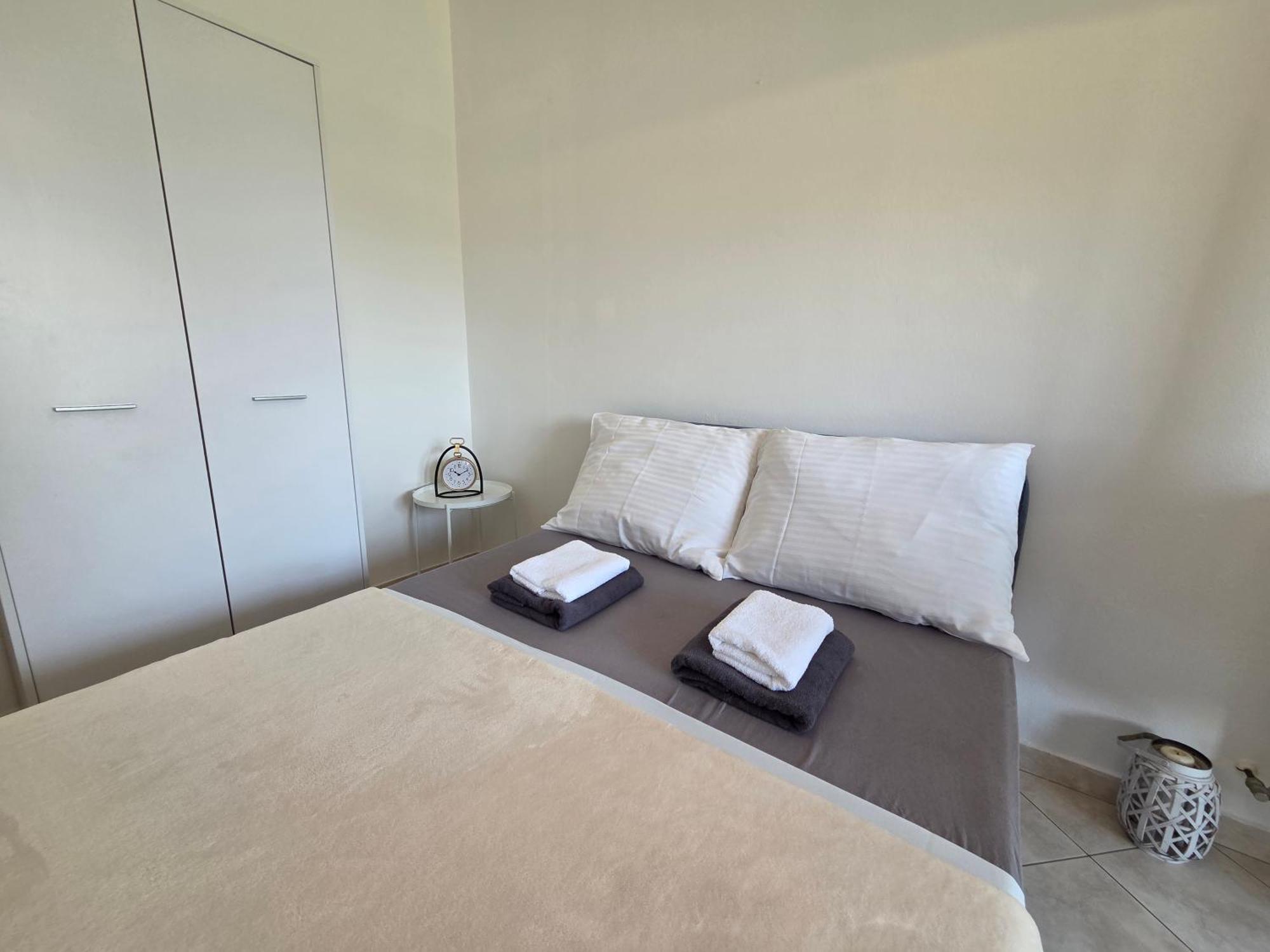 Apartments Leticia I 巴斯卡 外观 照片